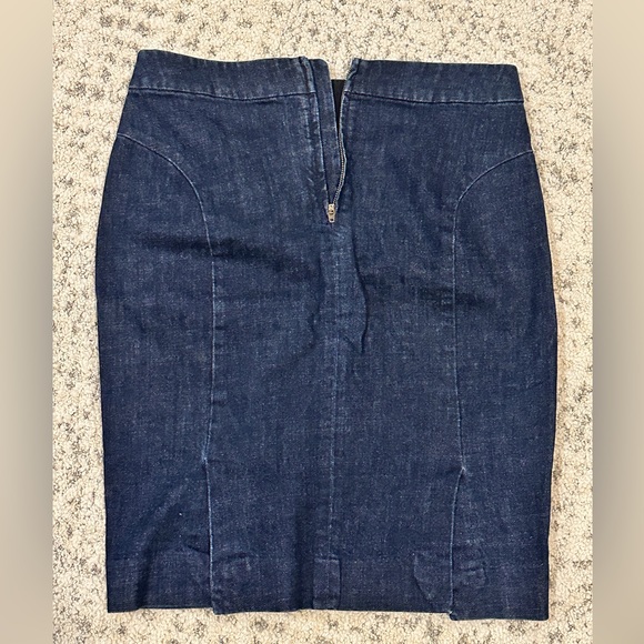 JCrew denim pencil skirt with pockets - Picture 3 of 3